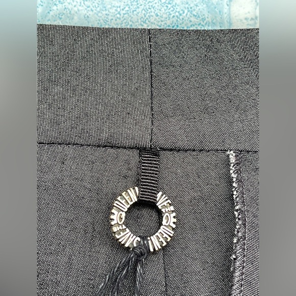 Save the Queen Overlap Pants size small - Picture 11 of 17